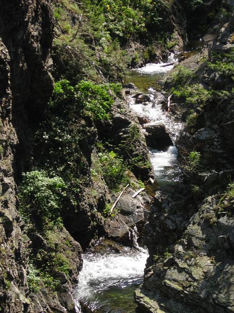 097.JPG - Appistoki Falls Trail